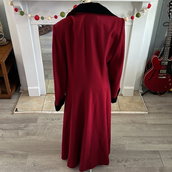 VINTAGE Union Workers Wool Red Pea Coat with Black Velvet Cuffs & Collar Sz 10 - Picture 9 of 9